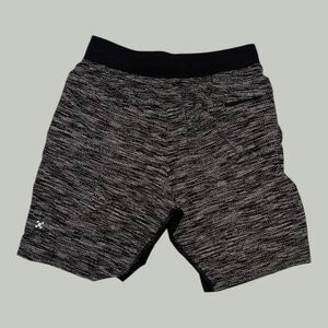 Lululemon Men’s T.H.E. Short Linerless 9” All Court Texture Black/White Medium